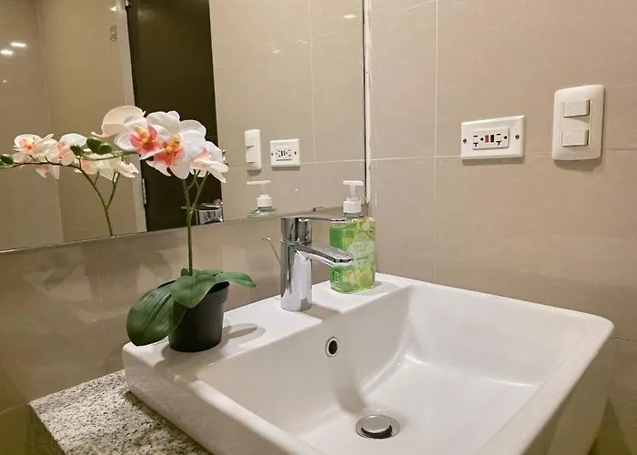 Bgc Uptown Parksuites Cosy Vibe 1br Near Grand Hyatt Uptown Malls And St Lukes * Manila